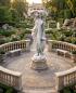 Preview: Gartenfigur Frau „Schau ins Land“ Klassische Steinguss-Skulptur für Garten Park und Terrasse 85cm
